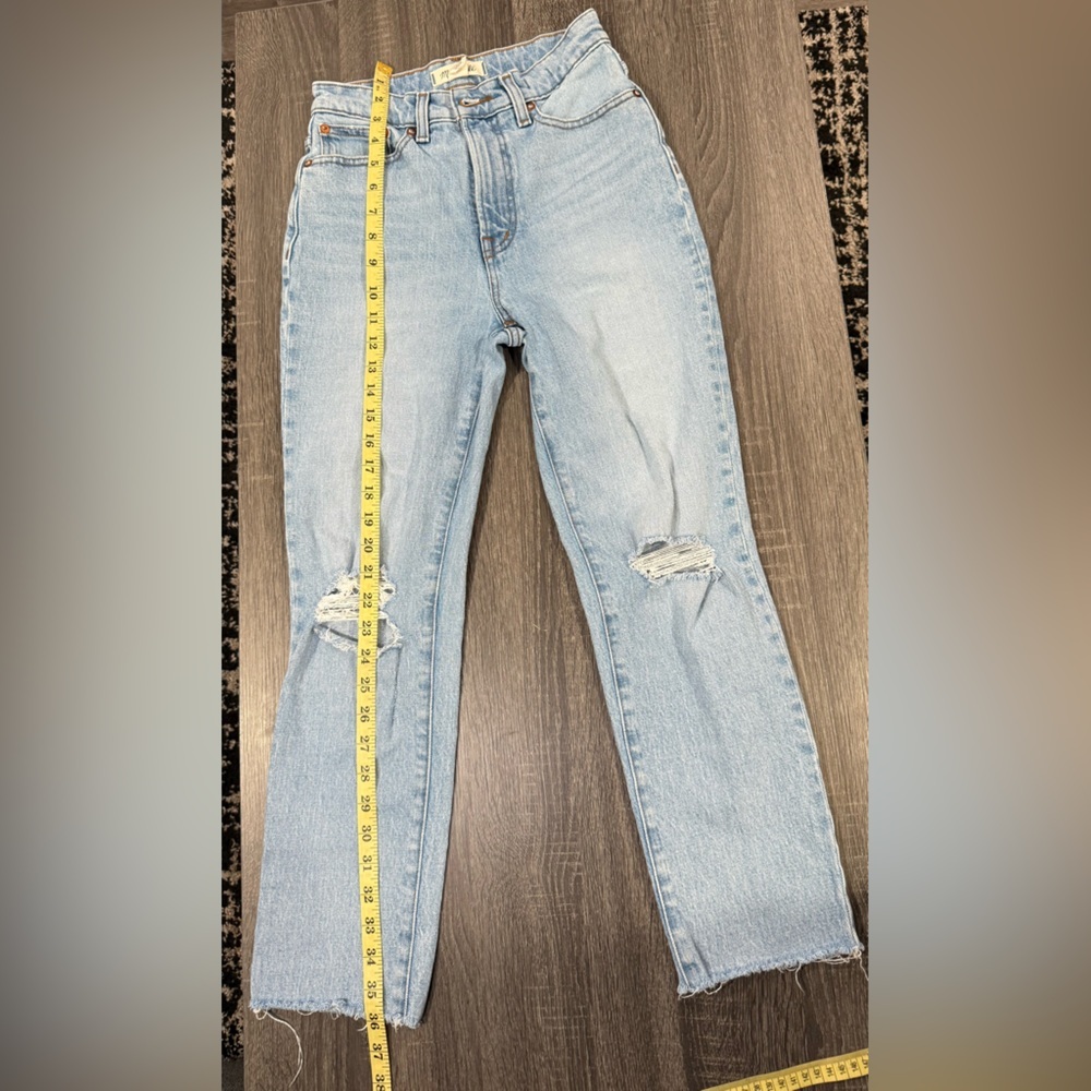 Madewell Distressed Light Blue Boyfriend Jeans - Picture 10 of 14